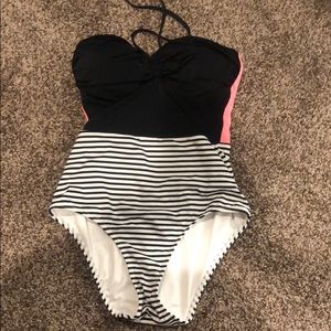 One piece swimsuit
